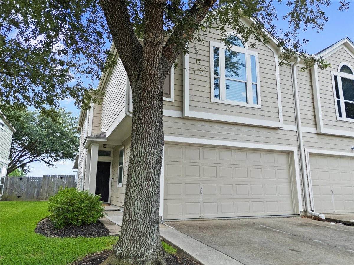 838 San Jacinto Circle - Photo 1
