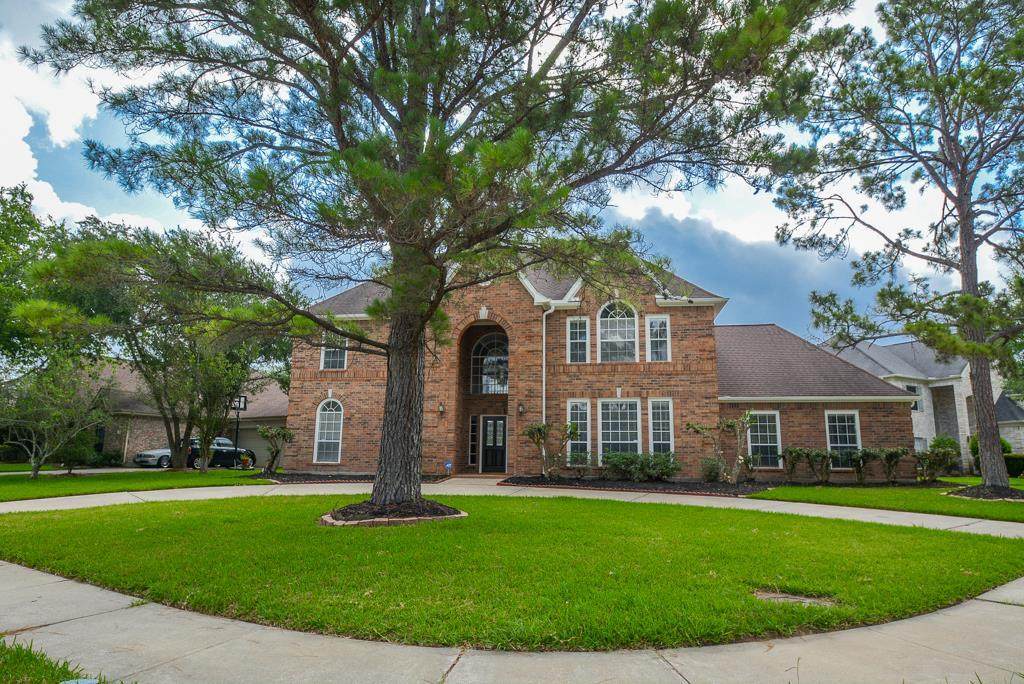 3023 Hollinwell Drive - Photo 1