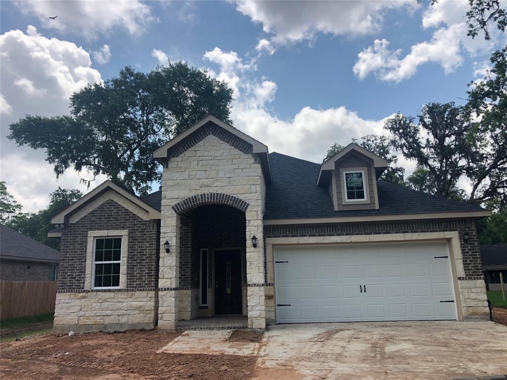 267 Freeman Boulevard - Photo 1