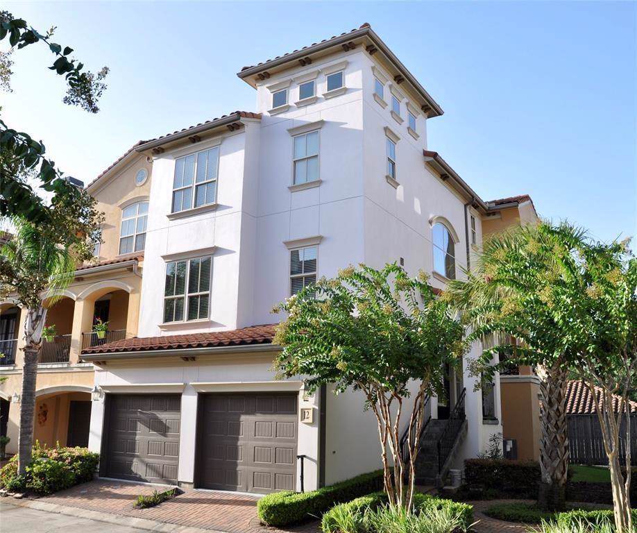 12 Laurelwood Drive - Photo 1