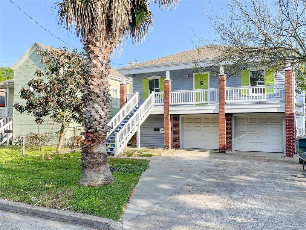 1617 Avenue M - Photo 1