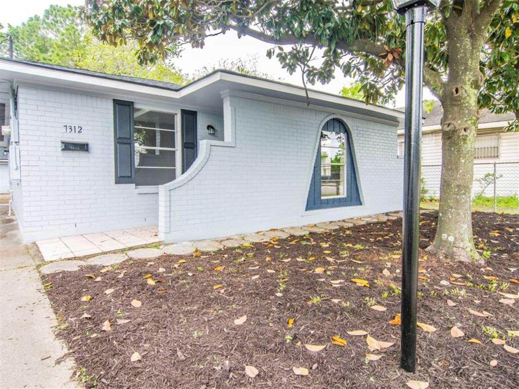 7312 Canal Street - Photo 1