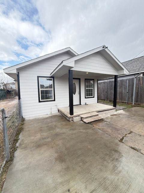 1819 Carr Street - Photo 1