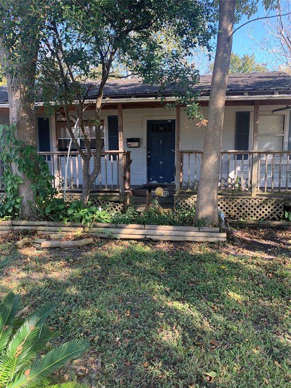 217 5th Street - Photo 1
