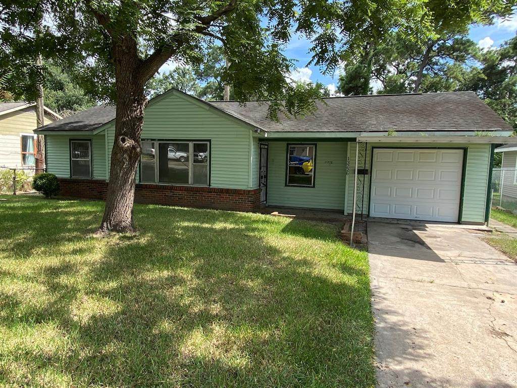 13226 Laguna Street - Photo 1