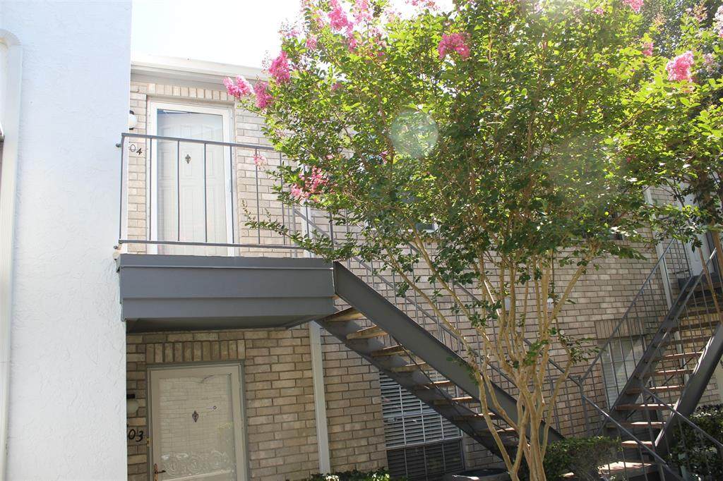 8787 Brae Acres Road - Photo 1