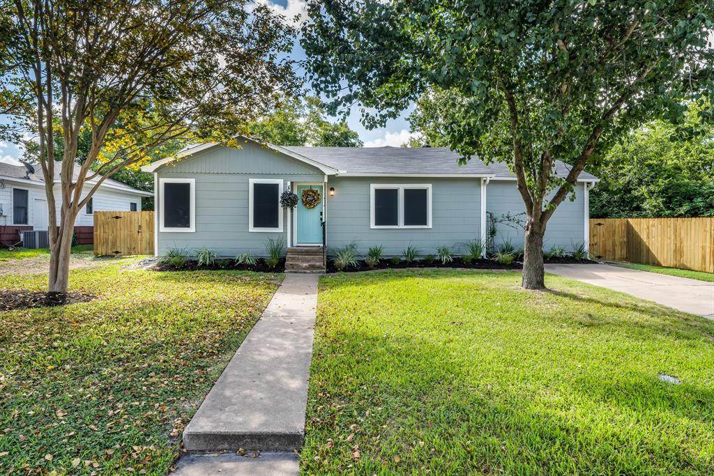 1424 Neal Street - Photo 1
