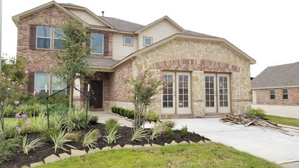 7527 Cypress Pin Oak Drive - Photo 1