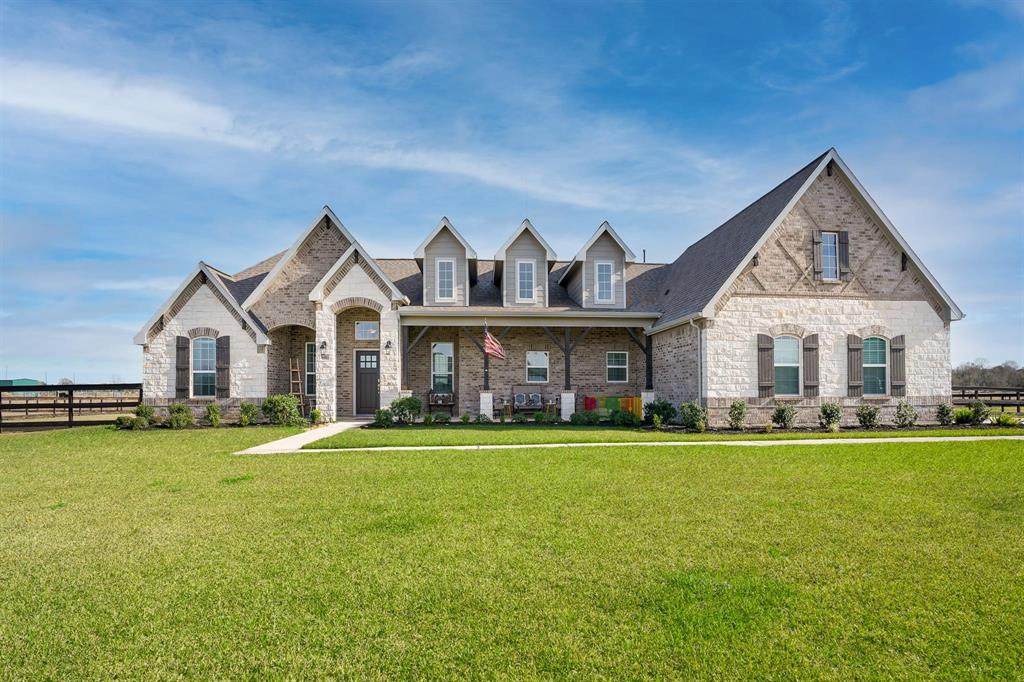 6911 Bayou Trail Drive - Photo 1
