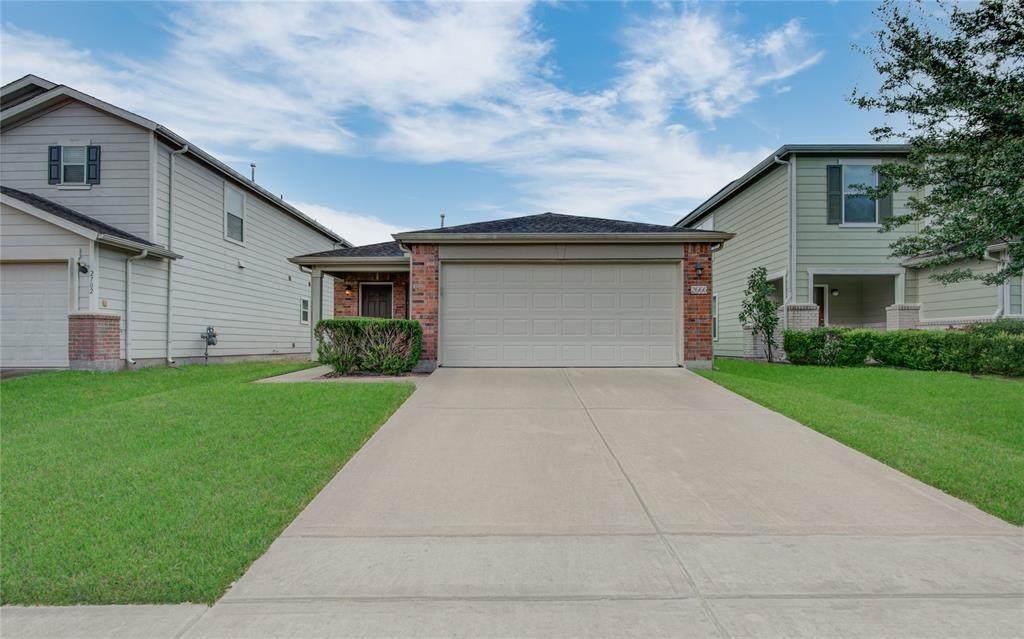 2666 Skyview Knoll Court - Photo 1