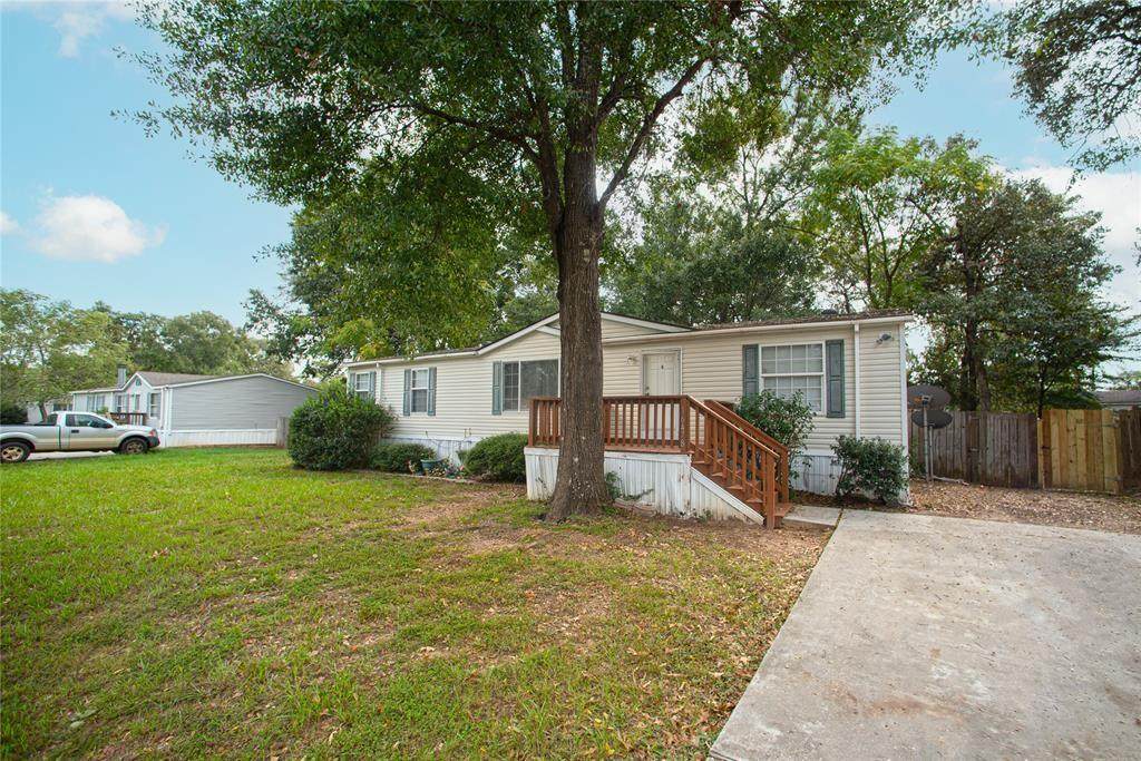 16478 Pisces Road - Photo 1