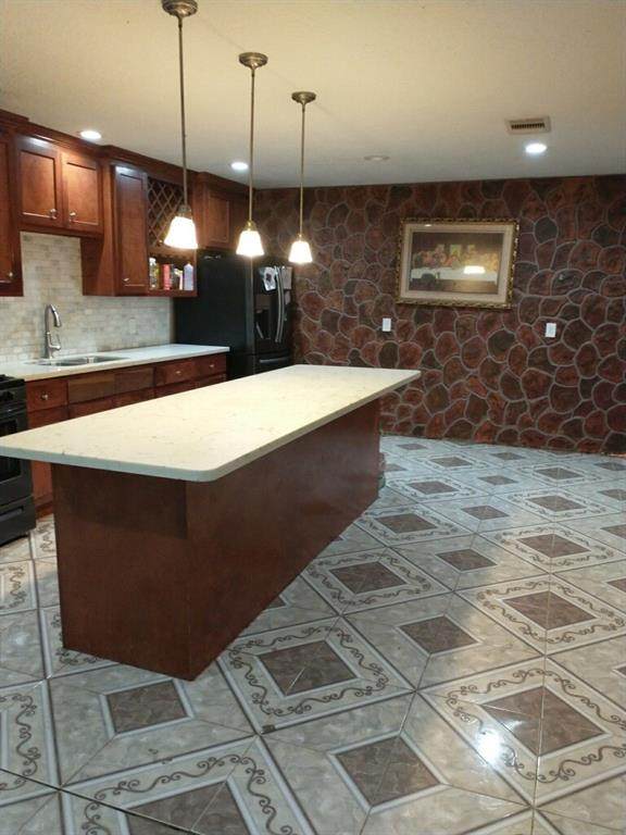 9302 Forest View Street - Photo 1