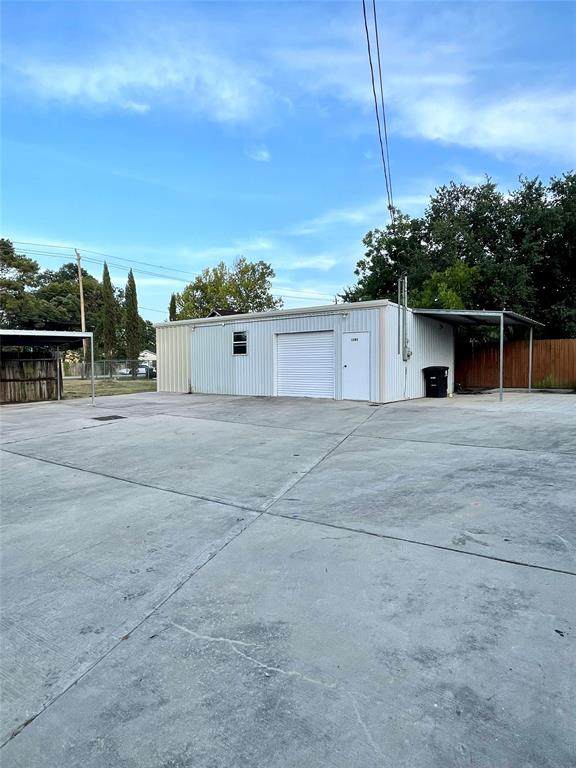 1202 Dwight Street - Photo 1