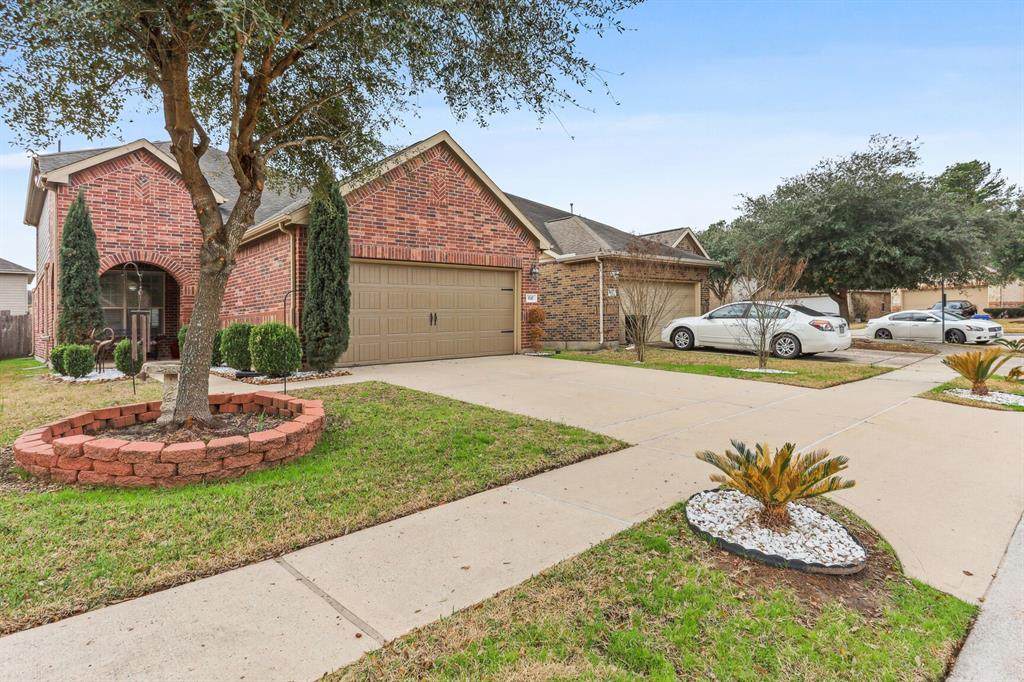 1747 Thornhollow Drive - Photo 1