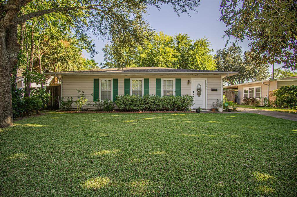 123 Marlin Avenue - Photo 1