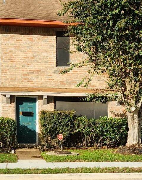 7829 Fuqua Street - Photo 1