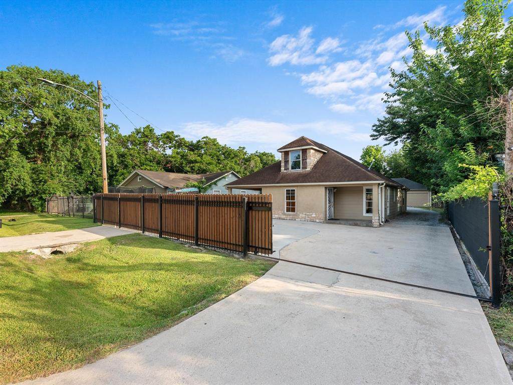 3417 Folger Street - Photo 1
