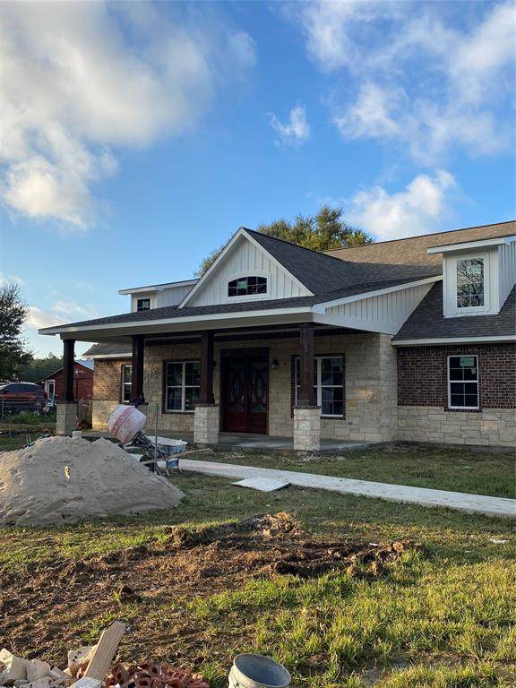 495 Oak Street - Photo 1