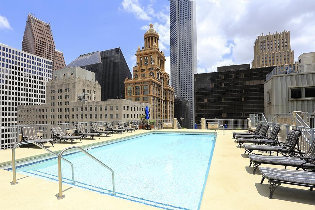 914 Main Street - Photo 1