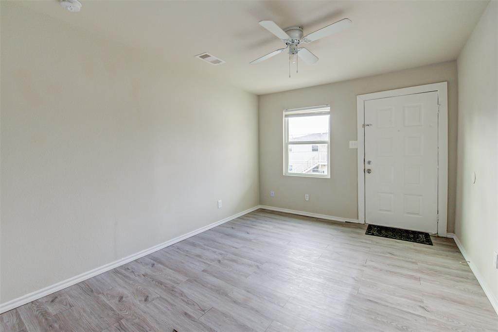 2318 Rosalee Street - Photo 1