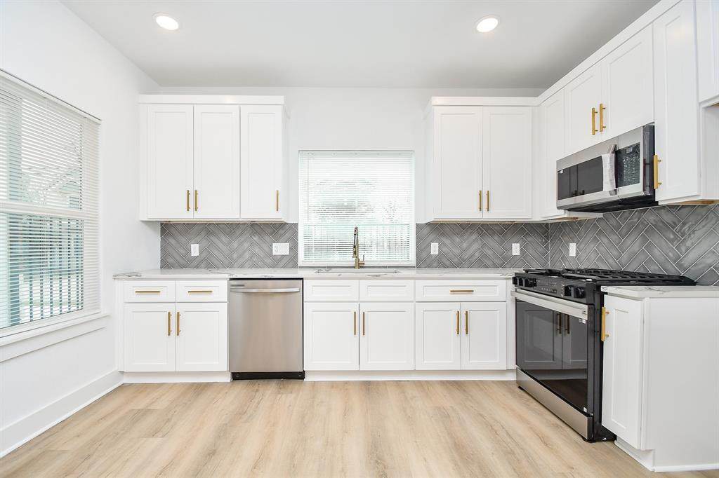 2307 Gagne Street - Photo 1