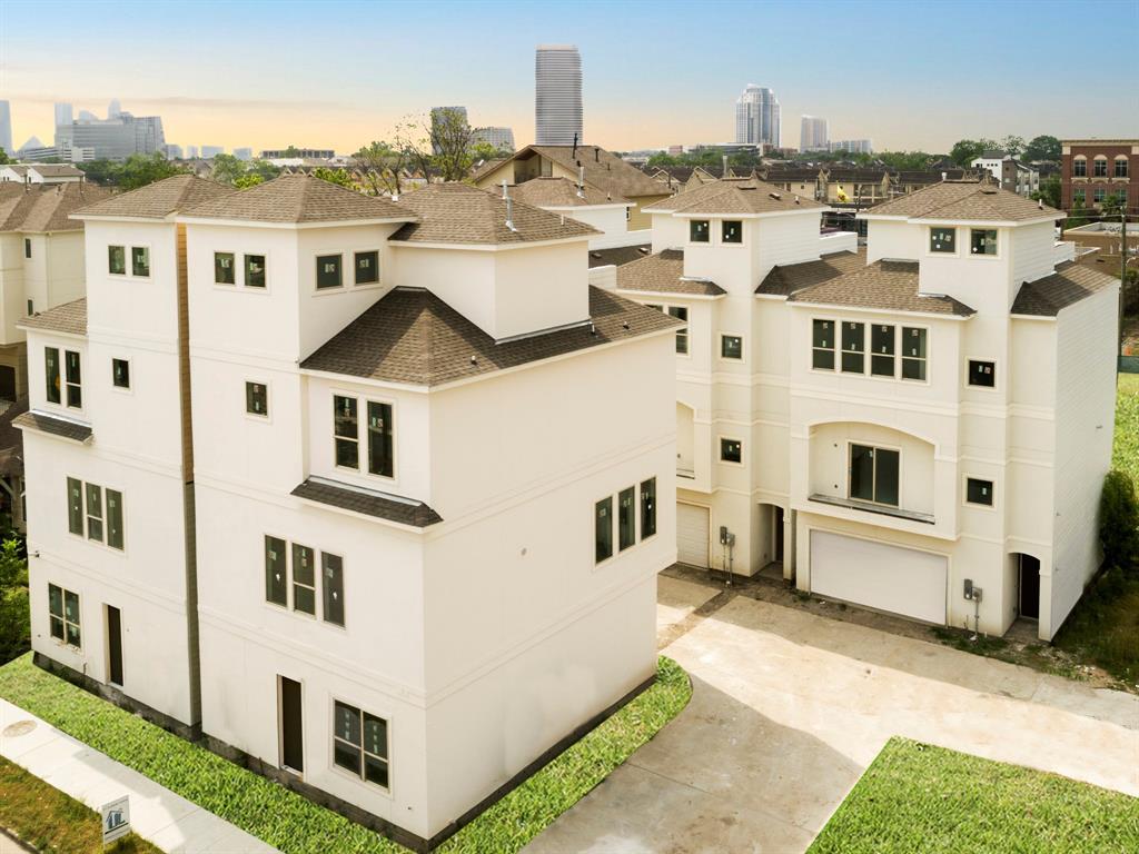 4605 Nett Street - Photo 1
