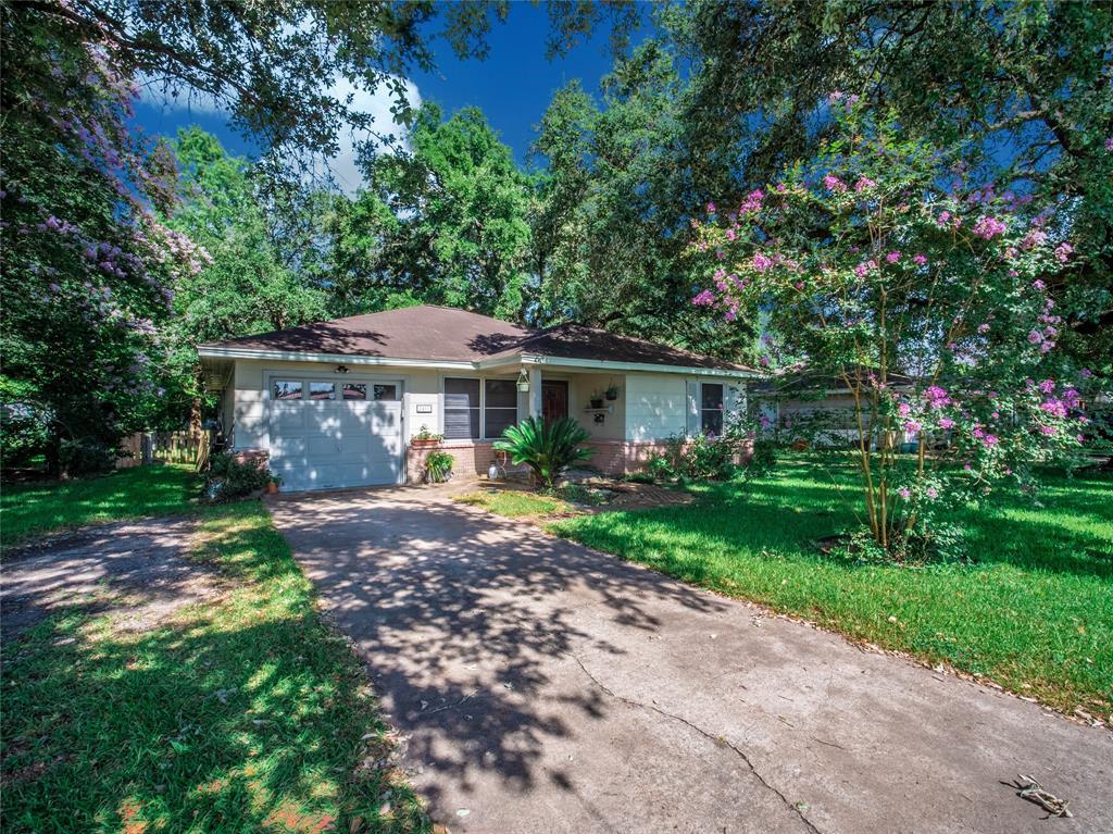 2411 Austin Avenue - Photo 1