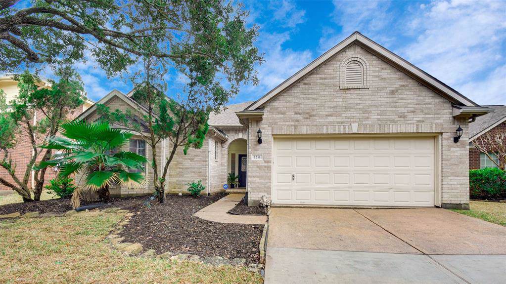 1214 Foxland Chase Street - Photo 1