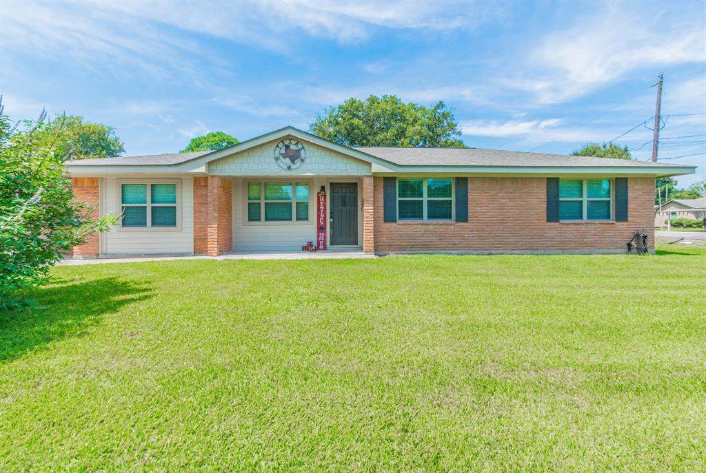 5202 6th Street - Photo 1