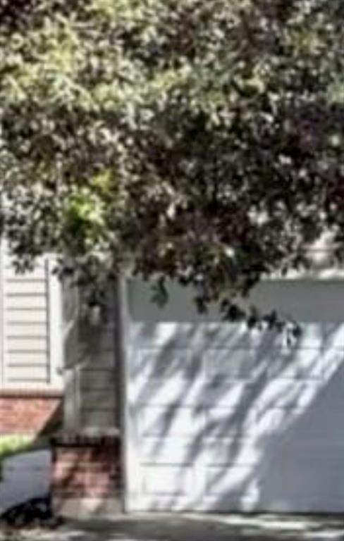 406 Texas Street - Photo 1