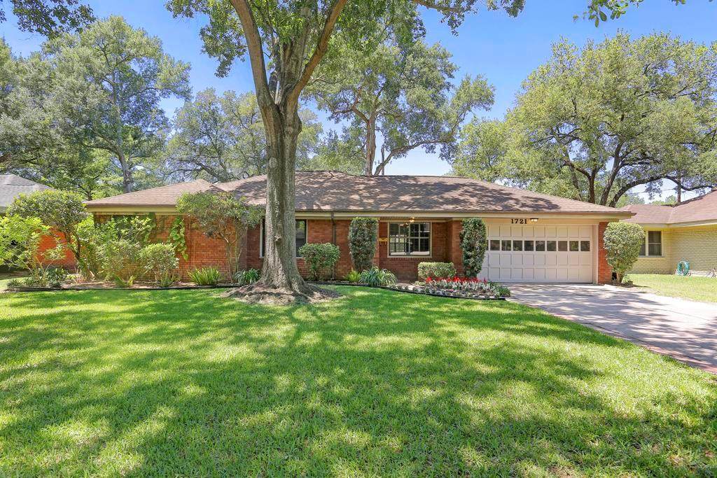 1721 Hollister Street - Photo 1