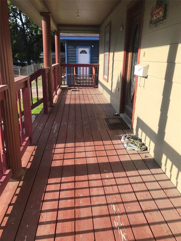 1417 Hussion Street - Photo 1