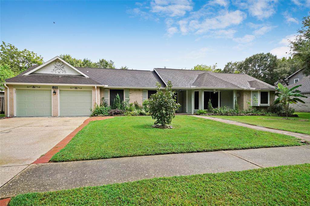 811 Lancaster Drive - Photo 1