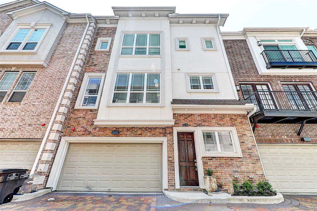 3216 Las Palmas Street - Photo 1