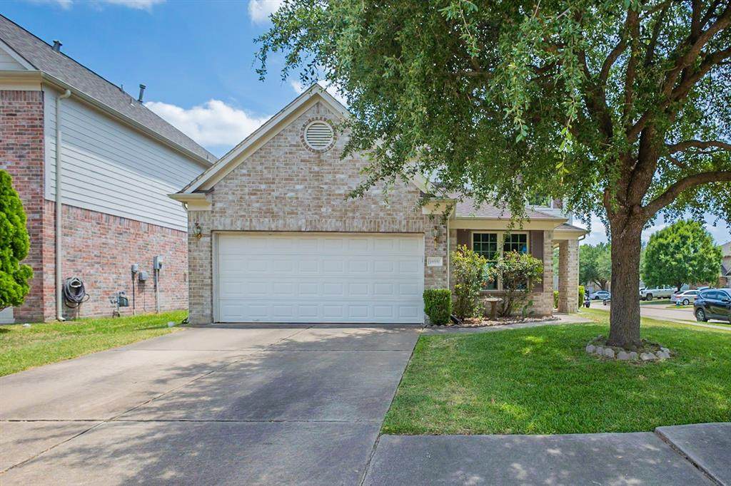 19551 Hickory Meadow Lane - Photo 1