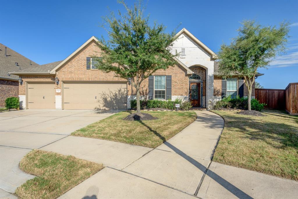 17927 Creek Bluff Lane - Photo 1