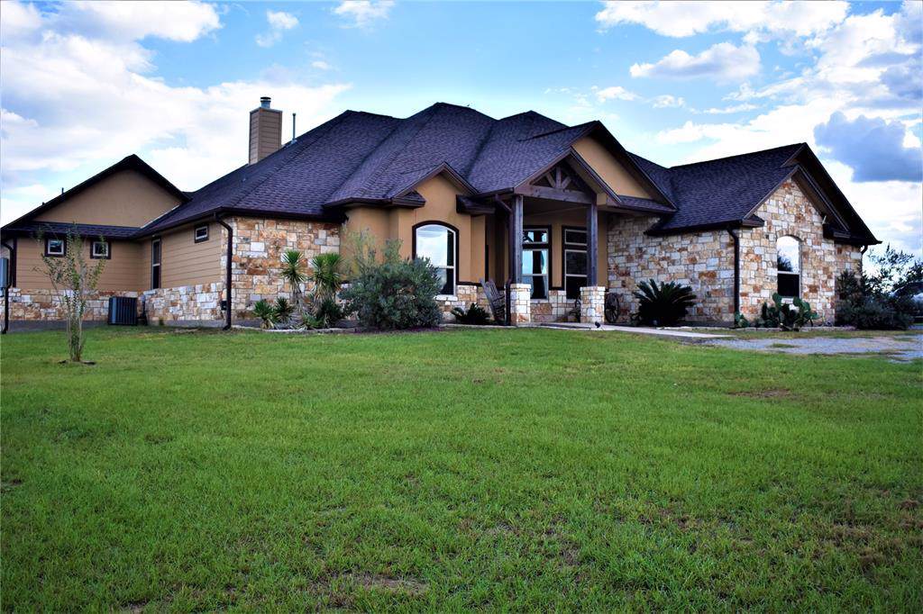 1260 County Road 3211 - Photo 1