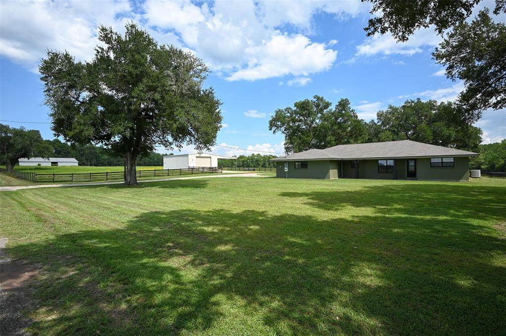 1394 County Rd 3000 - Photo 1