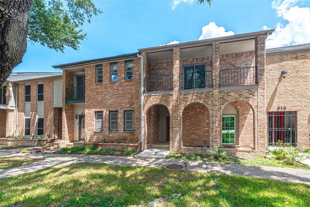 614 Eldridge Parkway - Photo 1