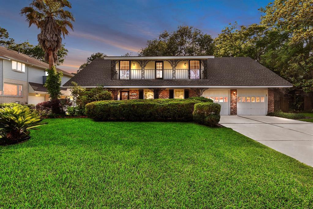 2531 Baycrest Drive - Photo 1