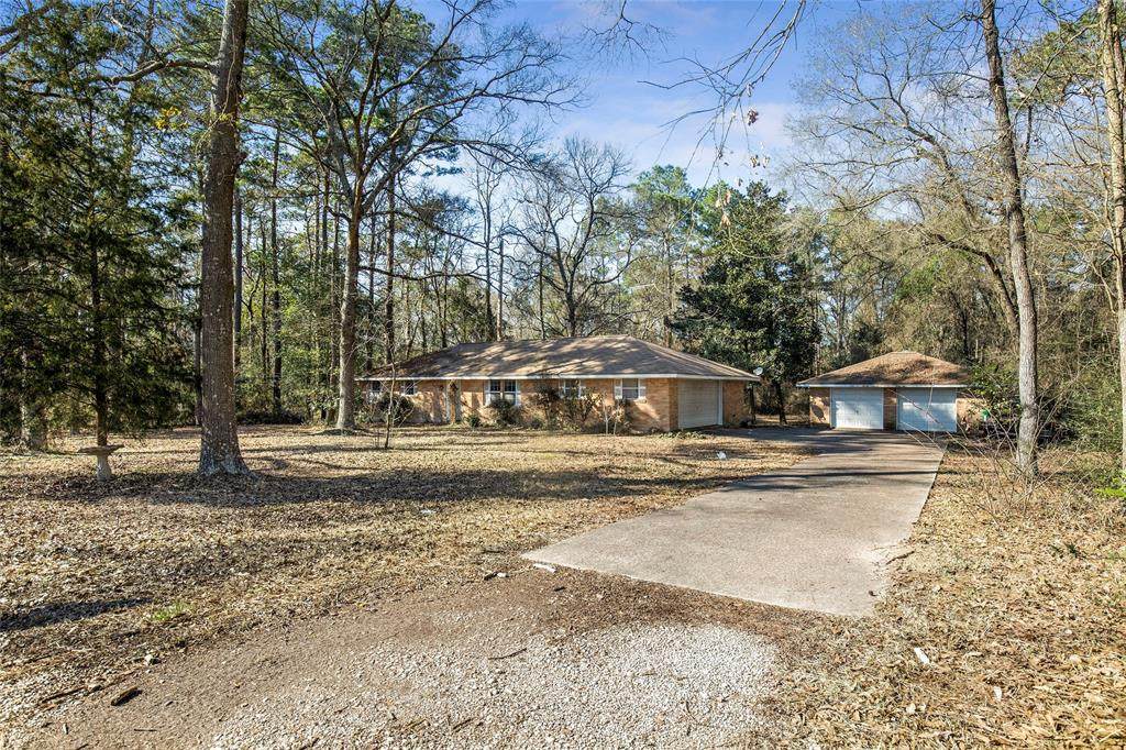 22481 Autumn Woods Drive - Photo 1