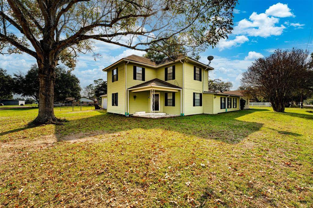 502 Wirtz Street - Photo 1