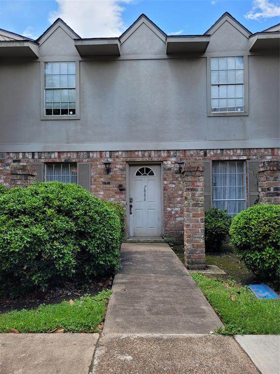 7888 Kendalia Drive - Photo 1