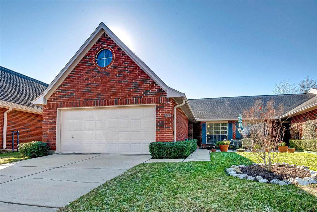 822 Country Meadows Ln - Photo 1