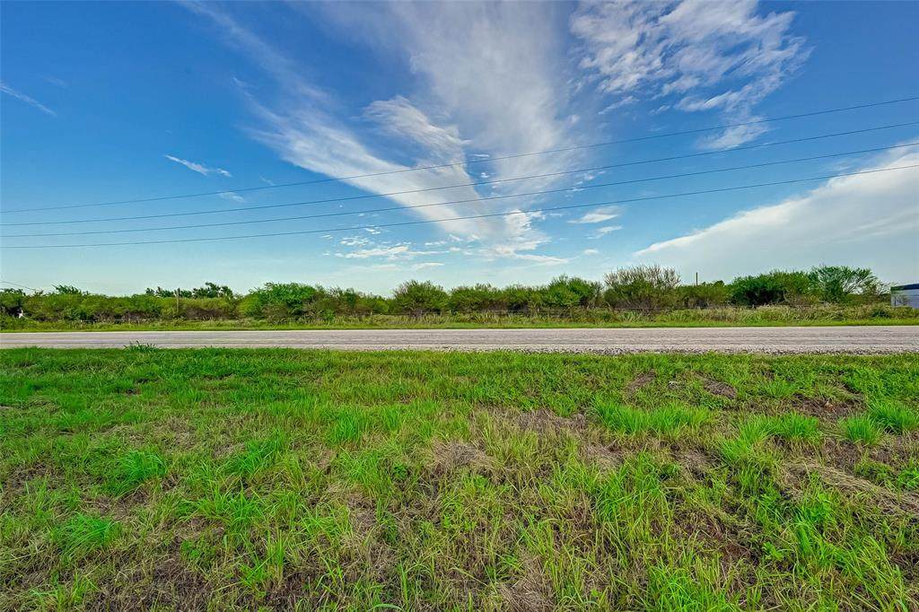 1226 Fm 331 Road - Photo 1