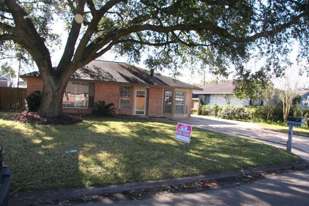 210 Brigadoon Lane - Photo 1