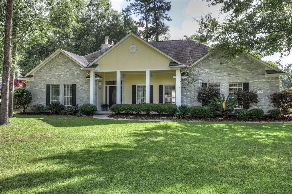 902 Parthenon Place - Photo 1