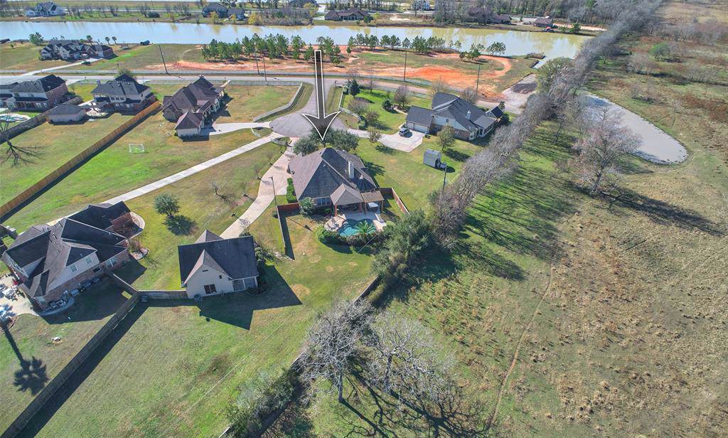 12110 Pecan Grove Circle - Photo 1