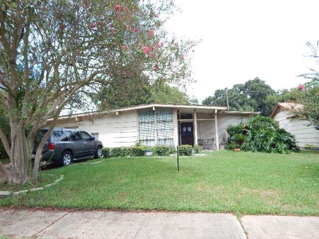 7126 Leader Street - Photo 1