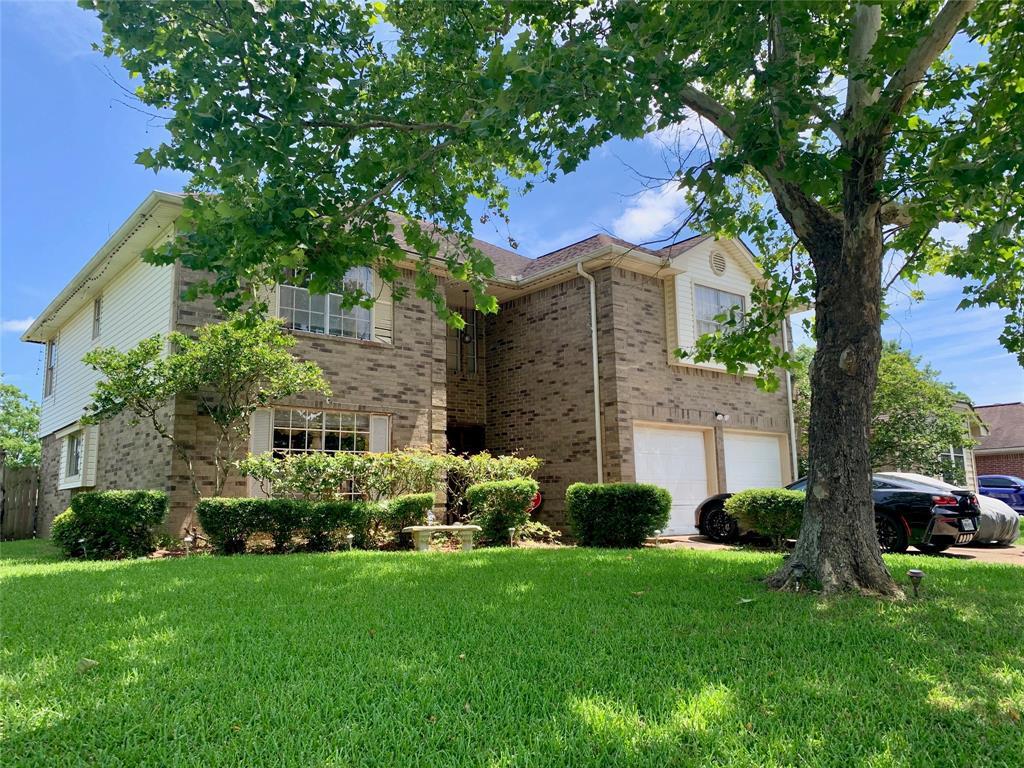 223 Almond Drive - Photo 1